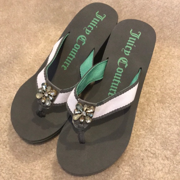 Juicy Couture Shoes - 🌸Juicy Couture flip flops